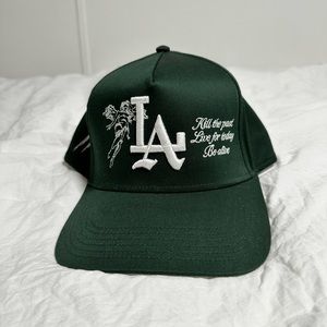 Sworn to us SnapBack